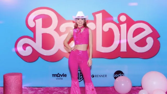 Los mejores looks que acompañaron a Barbie en su avant premiere de Movie Center