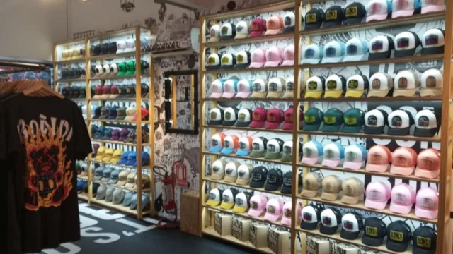 Llegó a Uruguay BONDI (la marca de gorras y sombreros)