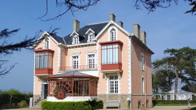 Museo y Jardín Christian Dior.