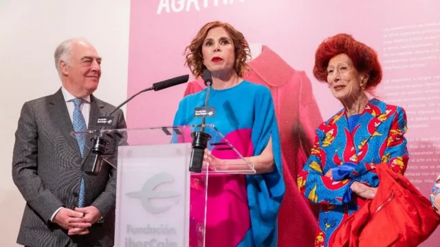 El universo de Agatha Ruiz de la Prada llena de color el Patio de la Infanta de Fundación Ibercaja