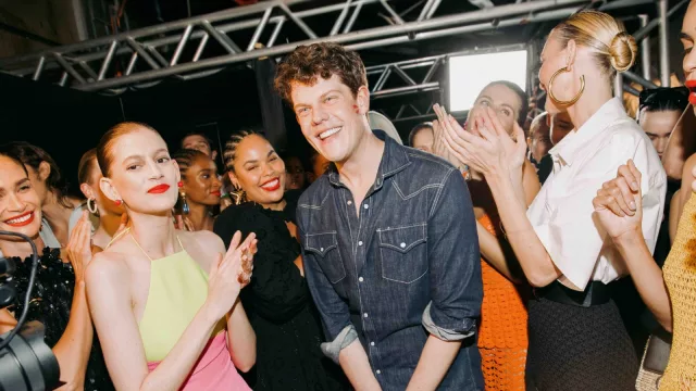 InfoStyle viaja a México para la cobertura oficial del desfile de Carolina Herrera Resort 2025