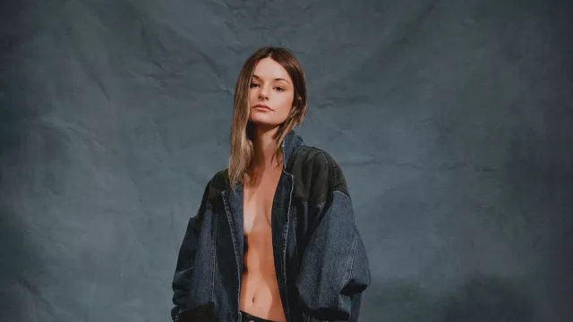 Fiona Bonomi y su cápsula en Kosiuko: disruptiva, rebelde y chill