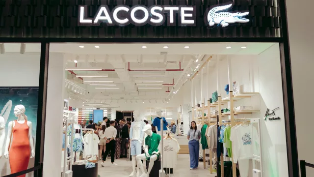 ¡El cocodrilo llegó al barrio! Lacoste estrena local en Punta Carretas Shopping