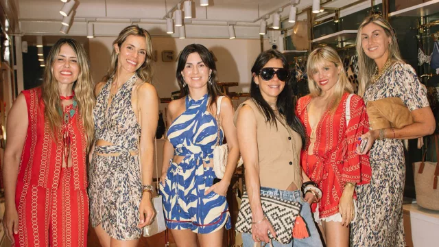 Solsticio al agua (Zíngara celebra 50 años con una colección que marca un antes y un después)