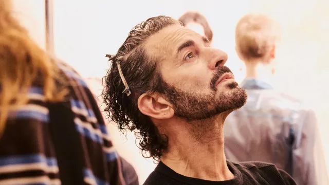 Marc Jacobs deja LVMH: el final de una era y el comienzo de un nuevo capítulo para uno de los diseñadores más influyentes de la moda