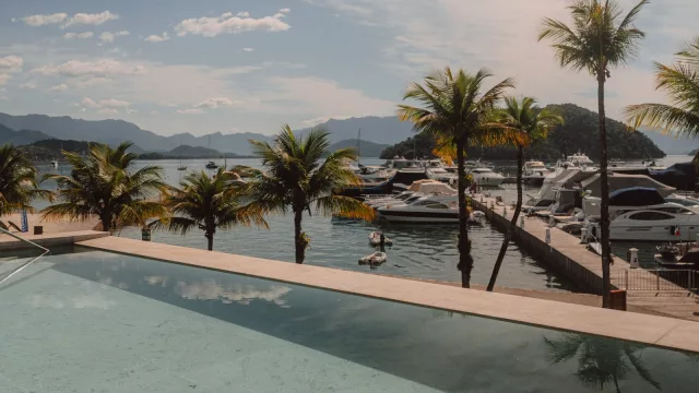 Hielo, luz roja, yoga frente al mar y un menú de autor: así es el primer Wellness Retreat que todos van a querer hacer este mes de noviembre